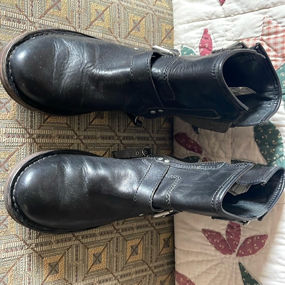 Ugg ankle boots
